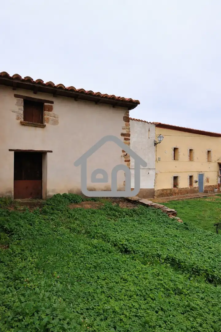 Houses for sale in Calle San Cristóbal, Cañada de Benatanduz