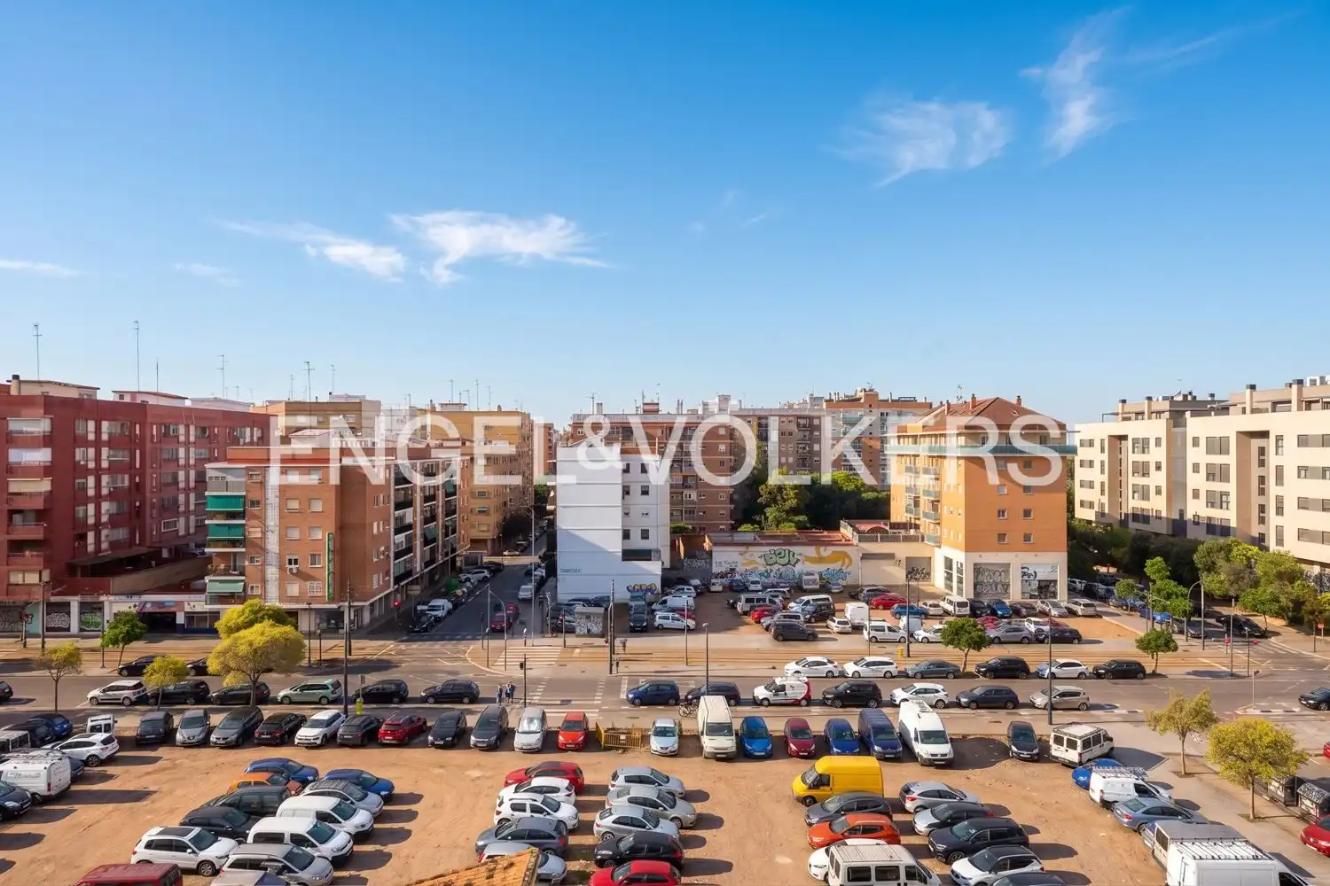 Parking of Attic for rent in Valencia  with Air Conditioner, Heating and Terrace