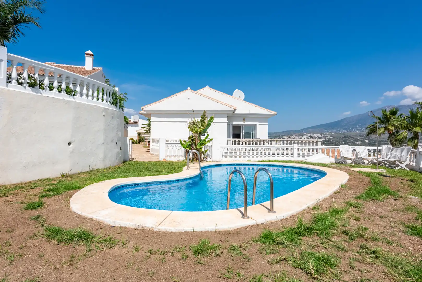 Exterior view of Houses for sale in Mijas  with Terrace, Swimming Pool and Furnished