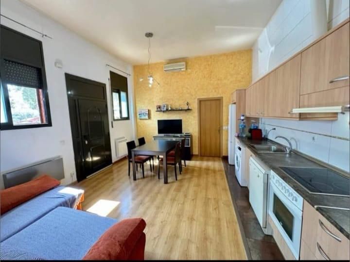 Cuina de Planta baixa en venda en Sabadell amb Aire condicionat i Calefacció