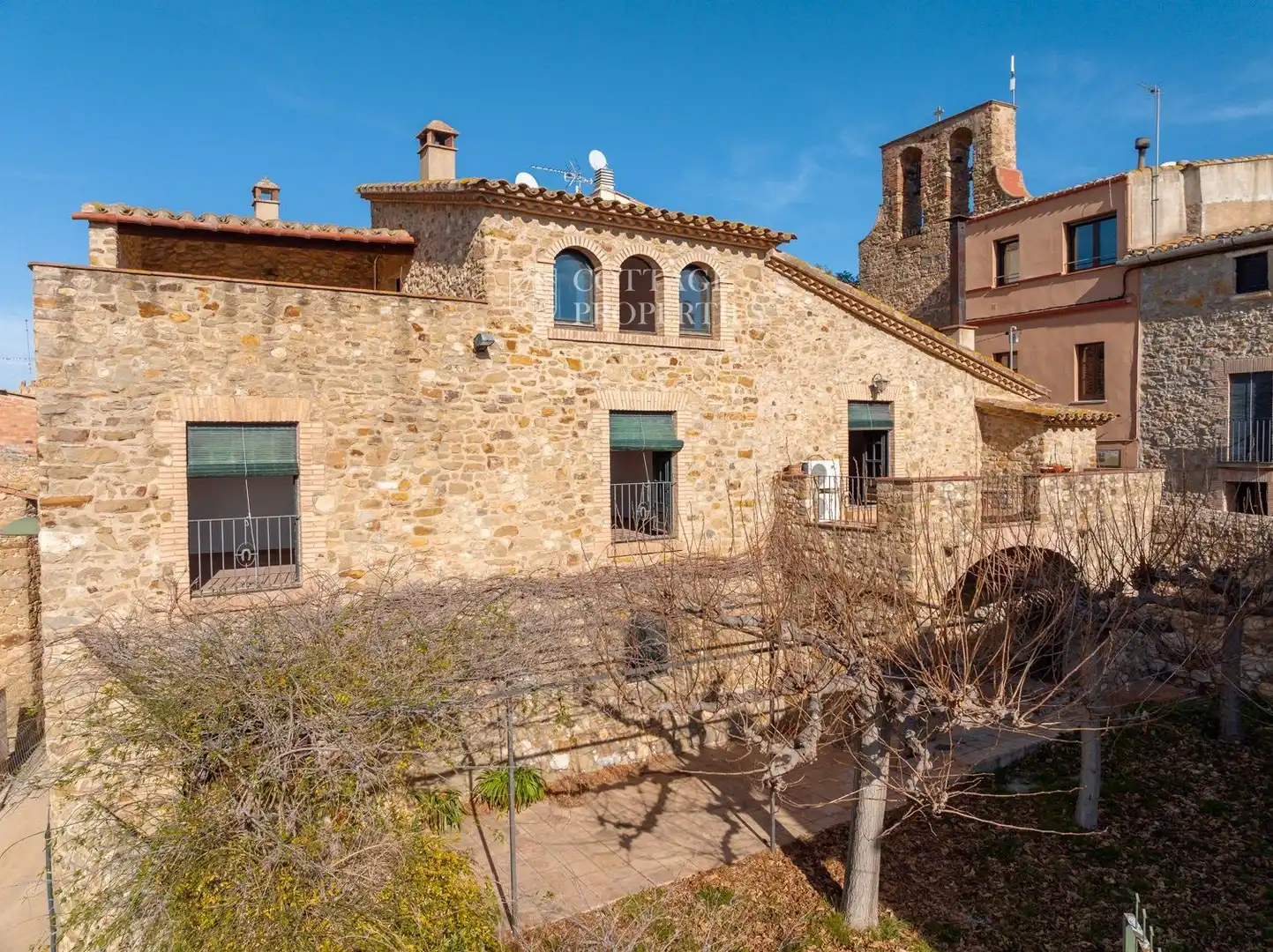 Vista exterior de Casa o chalet en venta en Garrigoles con Aire acondicionado, Calefacción y Terraza