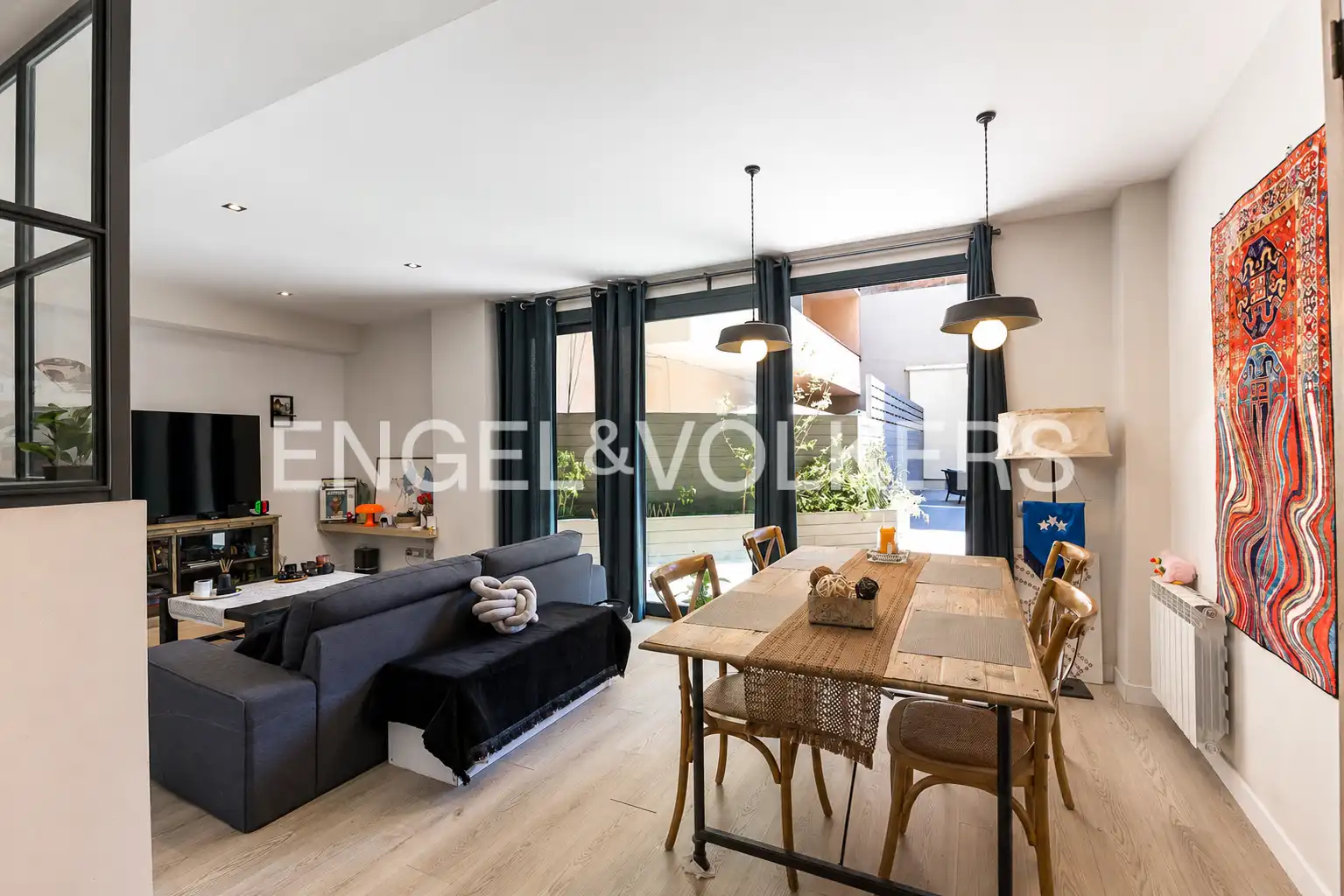 Exterior view of Duplexes for sale in Barcelona  with Air Conditioner, Heating and Terrace