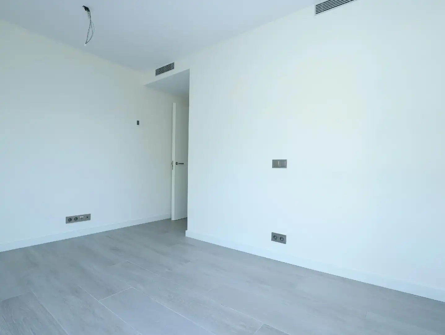 Habitación de Ático en venta en Esplugues de Llobregat con Aire acondicionado, Calefacción y Jardín privado
