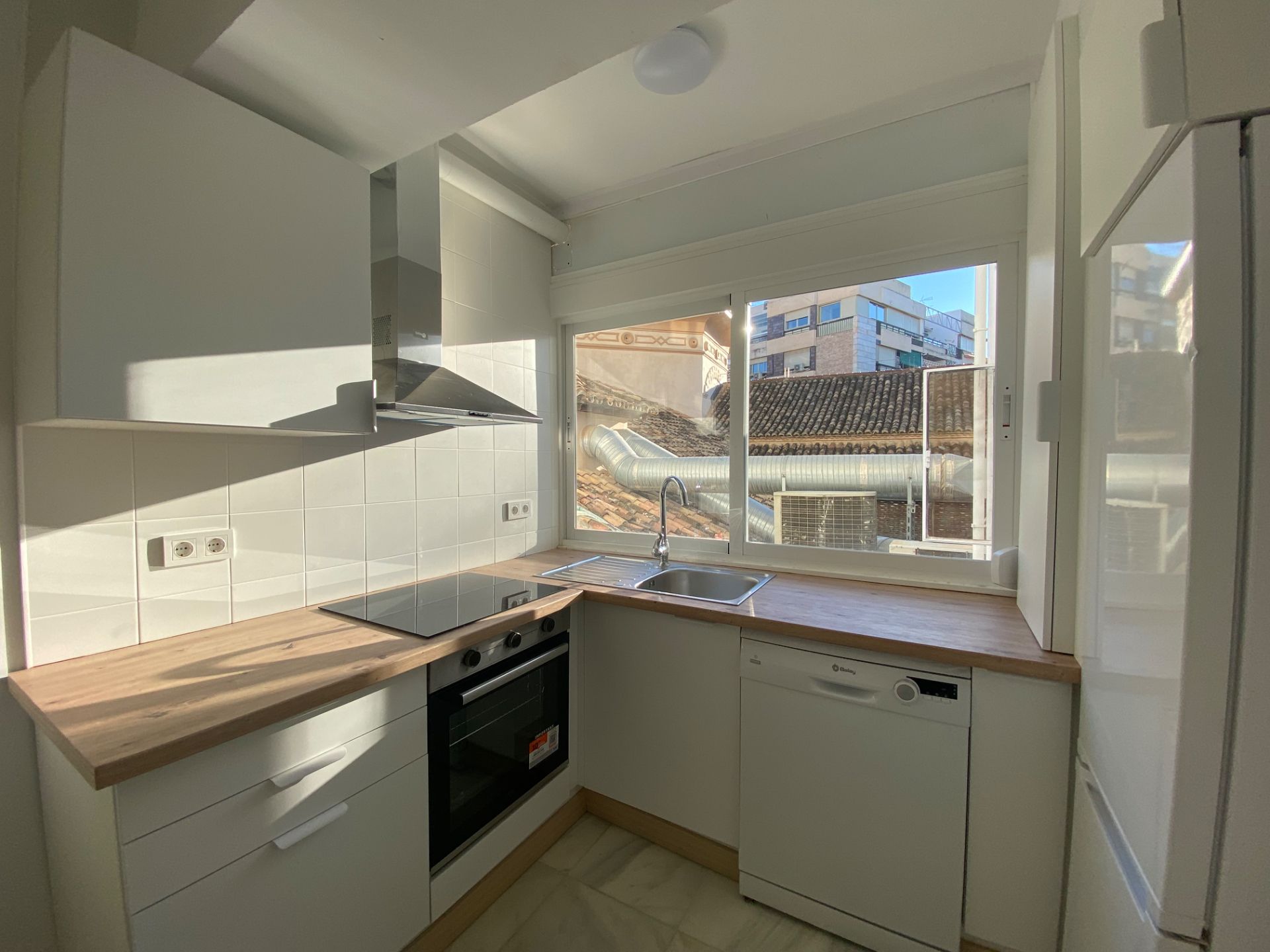 Pis de lloguer a Plaza de Mariana Pineda, San Matías - Realejo