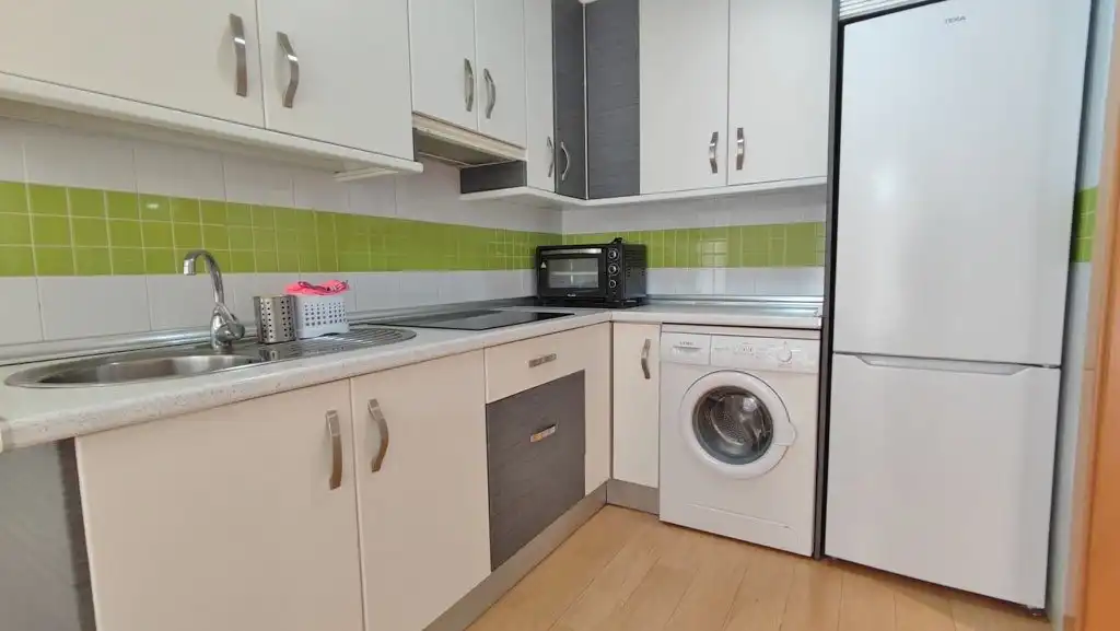 Kitchen of Flat for rent in Granada  with Air Conditioner, Heating and Furnished