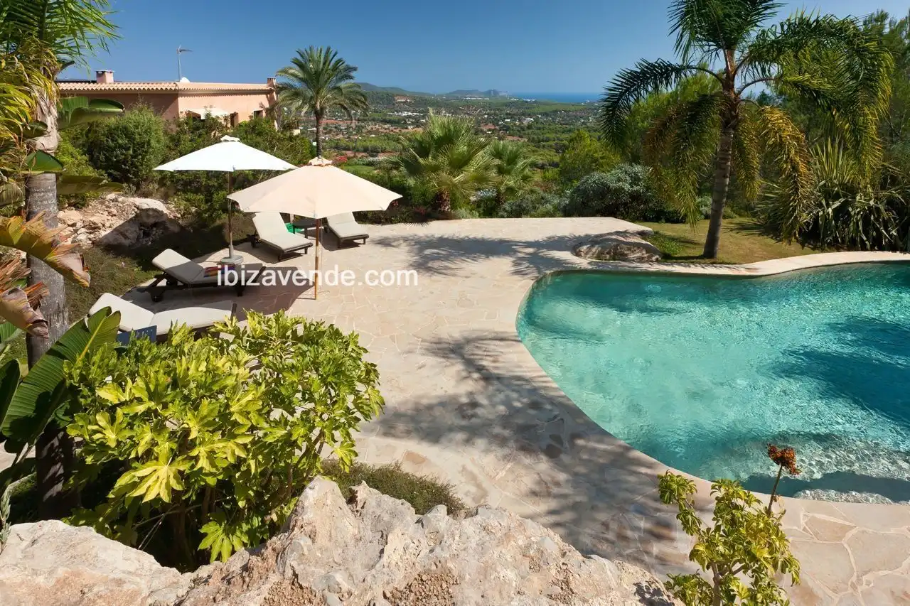 Detached house with pool for sale in C. de San Jaime, imagen 3