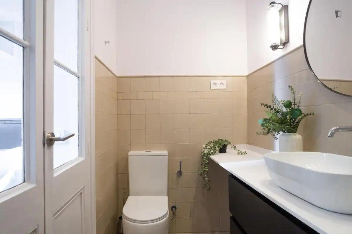 Bany de Casa o xalet per a compartir en Gràcia