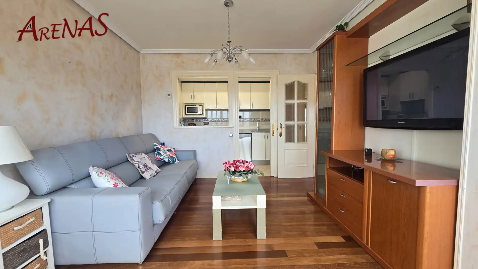 Wohnzimmer von Wohnung zum Verkauf in Laredo mit Heizung, Parkett und Möbliert