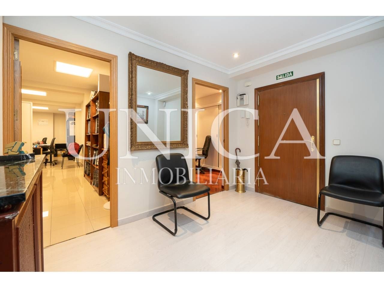 Flat for sale in  Madrid Capital  with Air Conditioner, Heating and Alarm