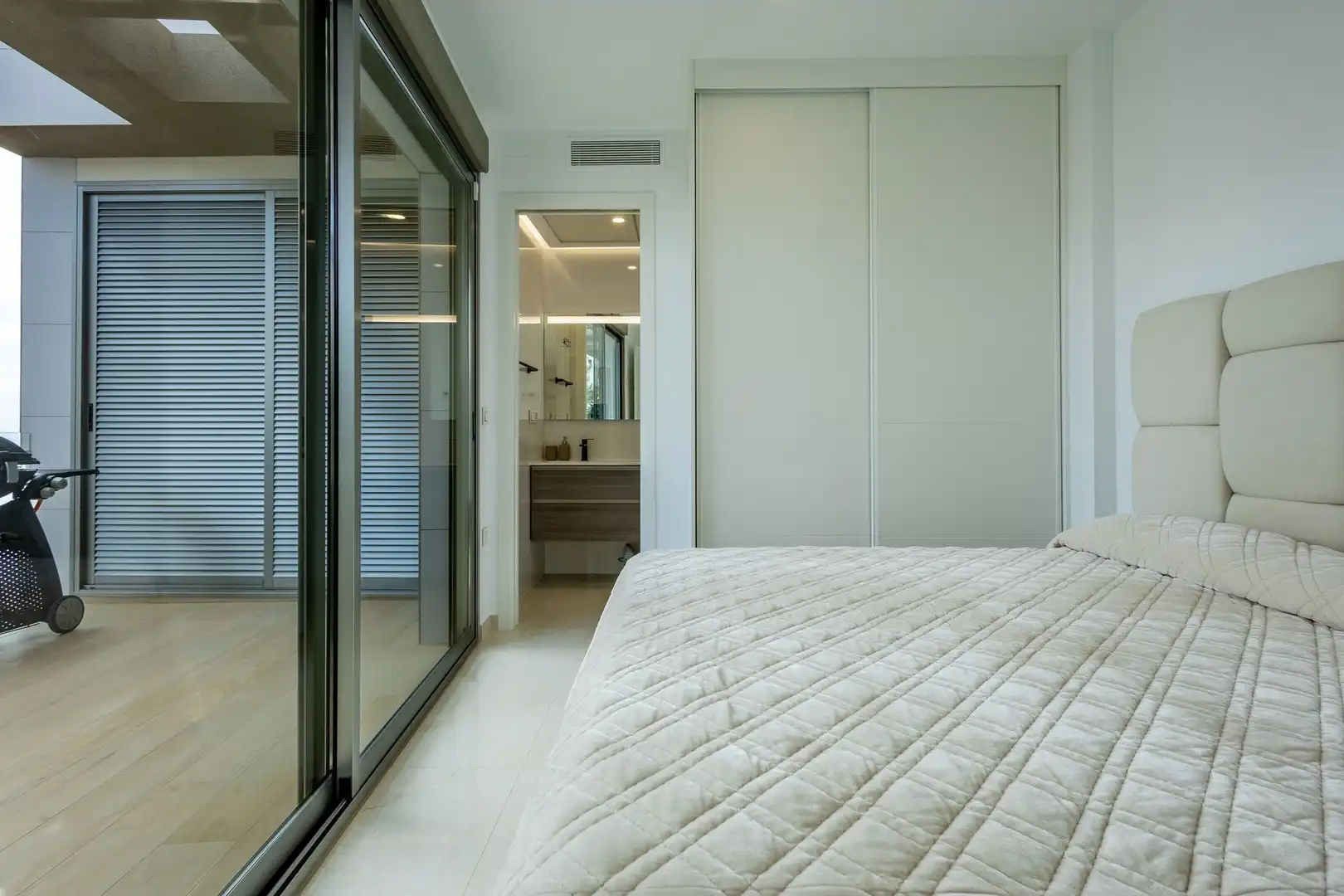 Bedroom of Attic for sale in Torrevieja  with Terrace