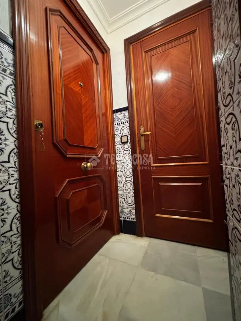 Detached homes for sale in Sevilla  with Air Conditioner and Balcony