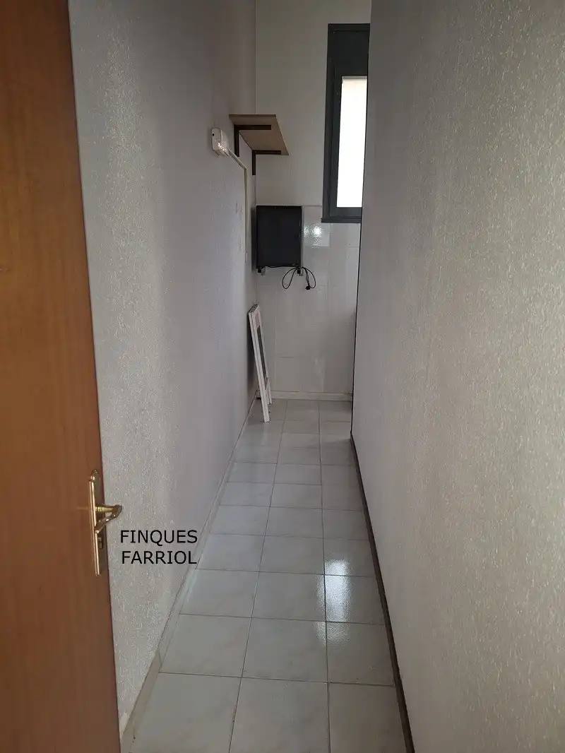 Local de alquiler en Mestral 