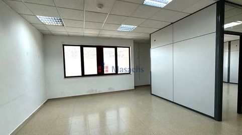 Foto 2 de Oficina de alquiler en El Pedró, Cornellà de Llobregat