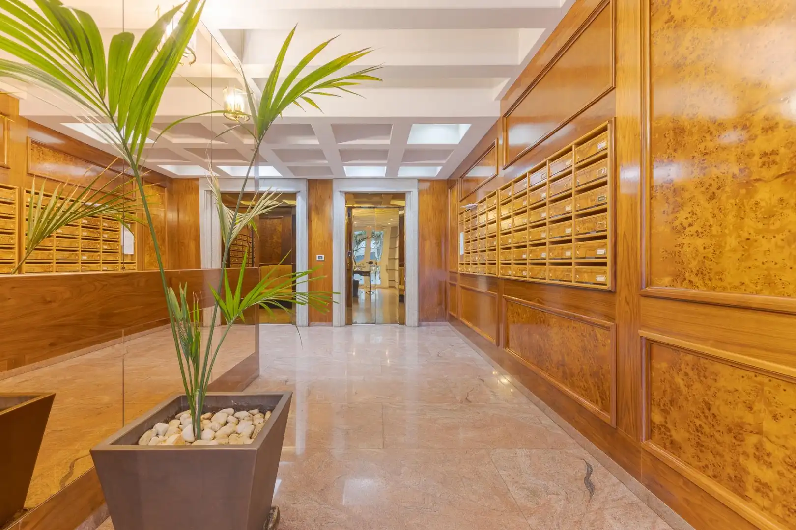 Flat for rent in Calle EDUARDO IGLESIAS, Centro - Areal