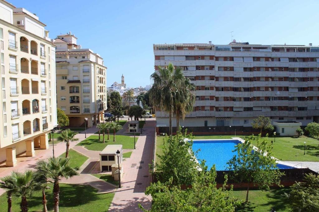 Apartament de lloguer a Avenida Juan Carlos I, 48, Parque Central