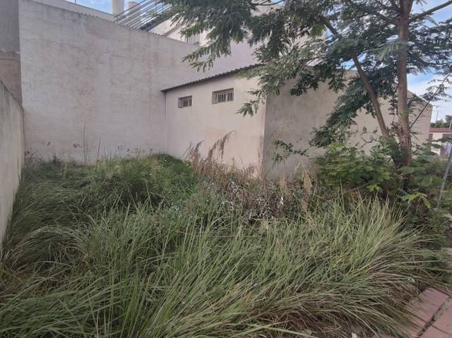 Terreno residencial en Venta en Calle las Agustinas, 15 en Zarandona