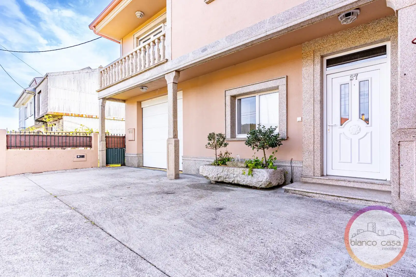 Exterior view of Houses for sale in Dumbría  with Heating, Private garden and Terrace