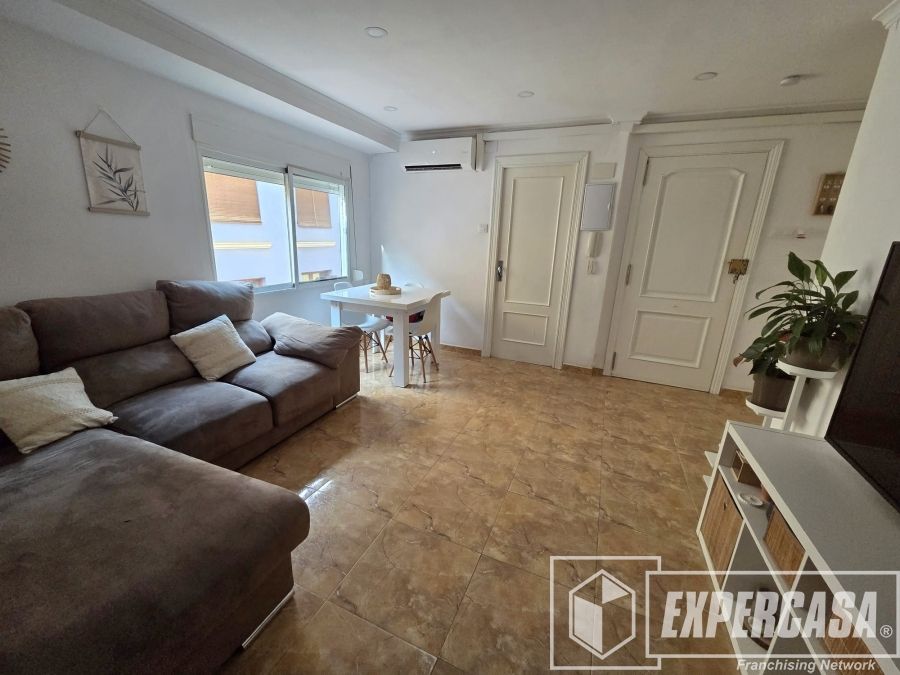 Sala d'estar de Pis en venda en Alzira amb Aire condicionat