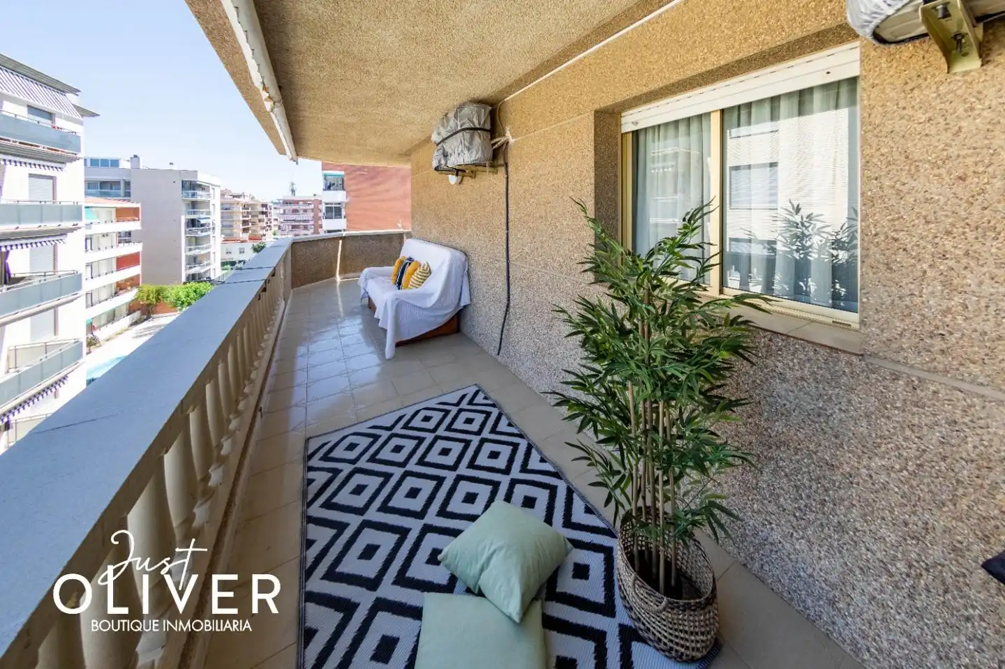 Terrassa de Apartament en venda en Vila-seca amb Terrassa, Moblat i Piscina comunitària