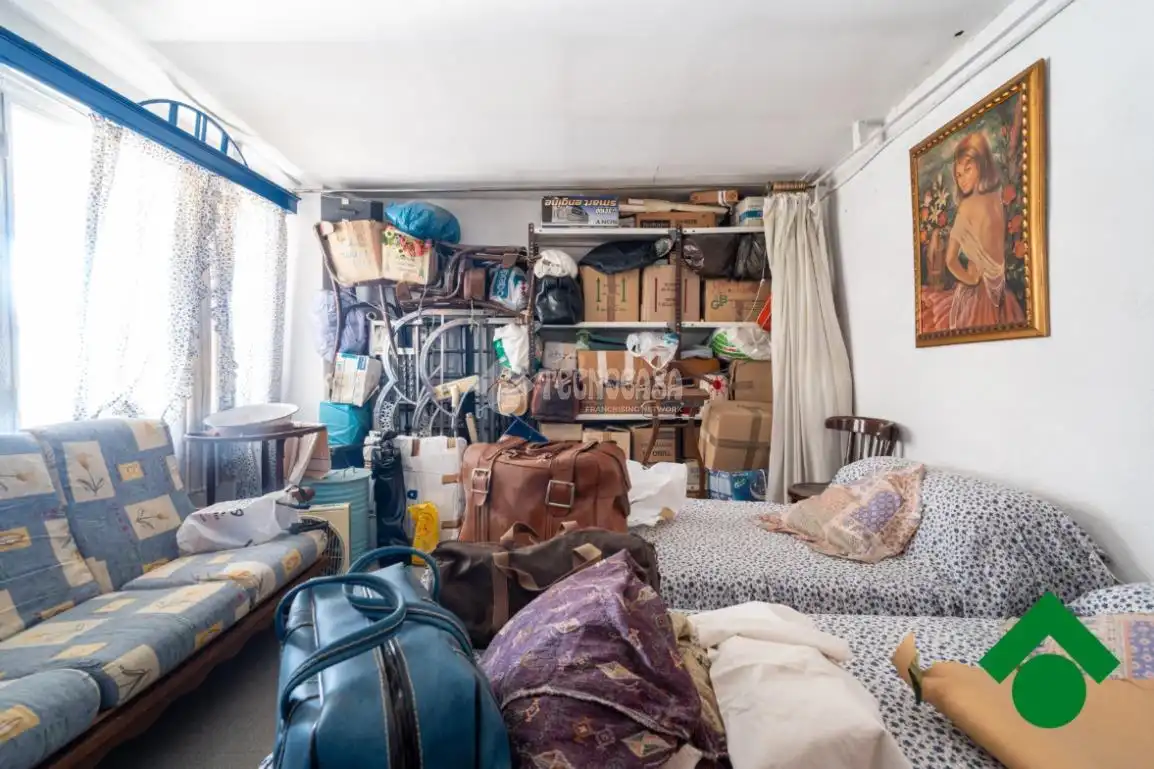 Casa aparellada en venda a Santa Adela - Parque Leyva Loro, imagen 28