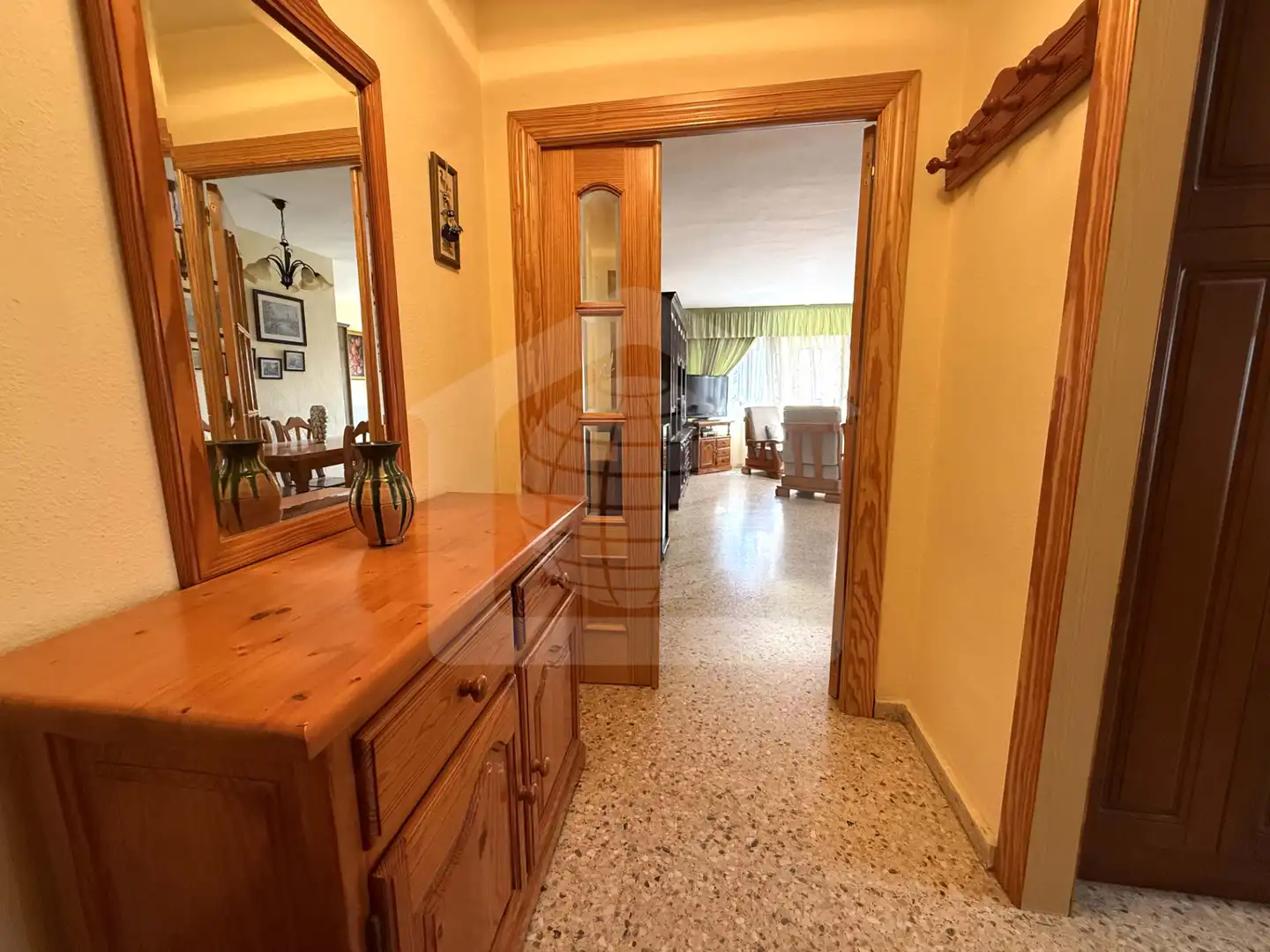 Wohnung zum Verkauf in Málaga mit Terrasse, Möbliert und Ofen