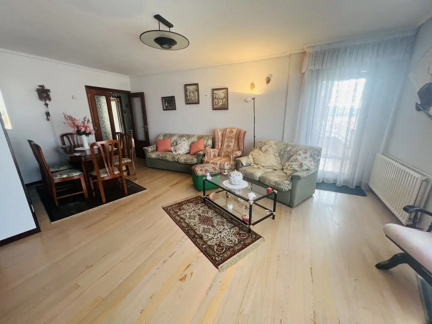 Wohnzimmer von Wohnung zum Verkauf in Colindres mit Heizung, Terrasse und Abstellraum