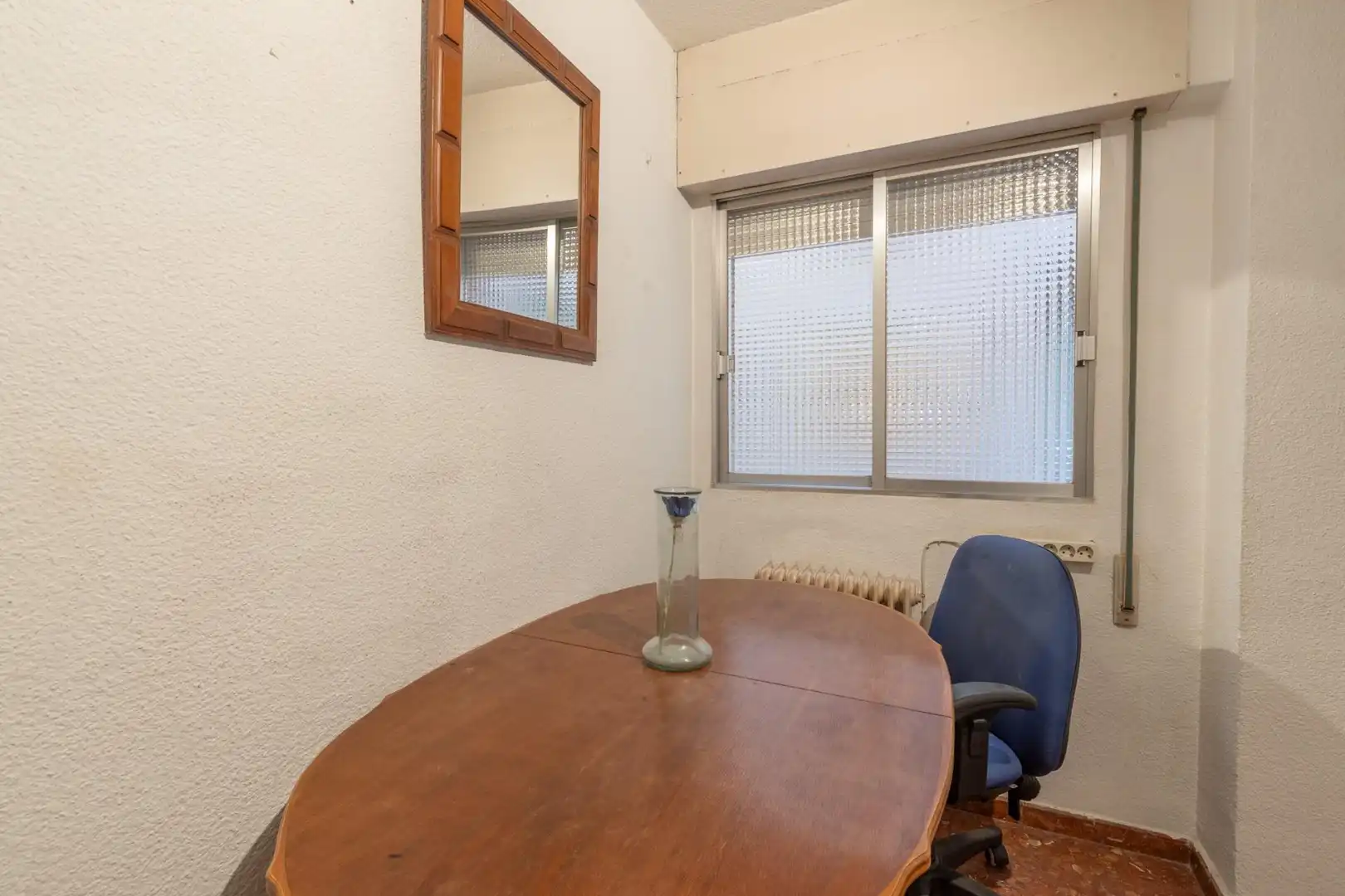Piso en venta en Granada con Calefacción y Balcón