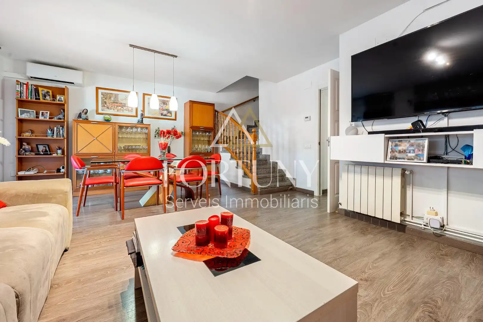Vista exterior de Casa adosada en venta en Reus con Aire acondicionado, Calefacción y Terraza