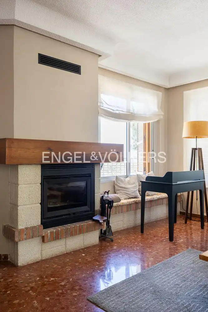 Living room of Houses for sale in Chiva  with Air Conditioner, Heating and Private garden