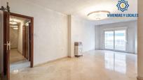 Flat for sale in  Granada Capital  with Air Conditioner, Heating and Parquet flooring