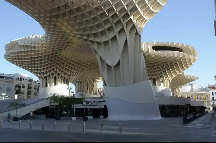 Buildings for sale in Encarnación - Regina