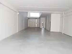 Fabrikhallen zur Miete in Alcorcón