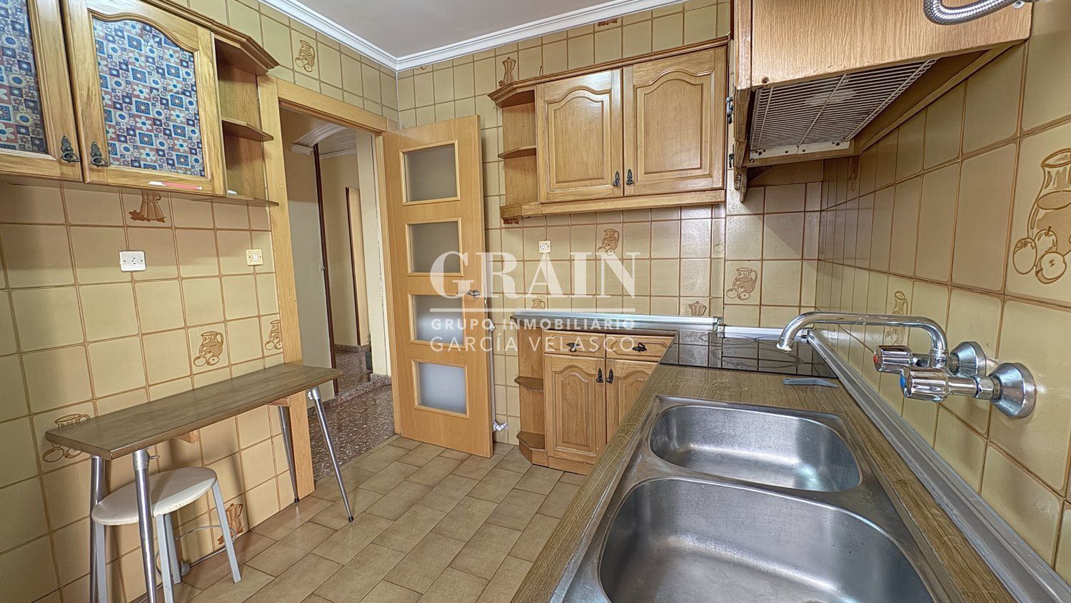 Kitchen of Flat for sale in  Albacete Capital  with Heating, Terrace and Balcony