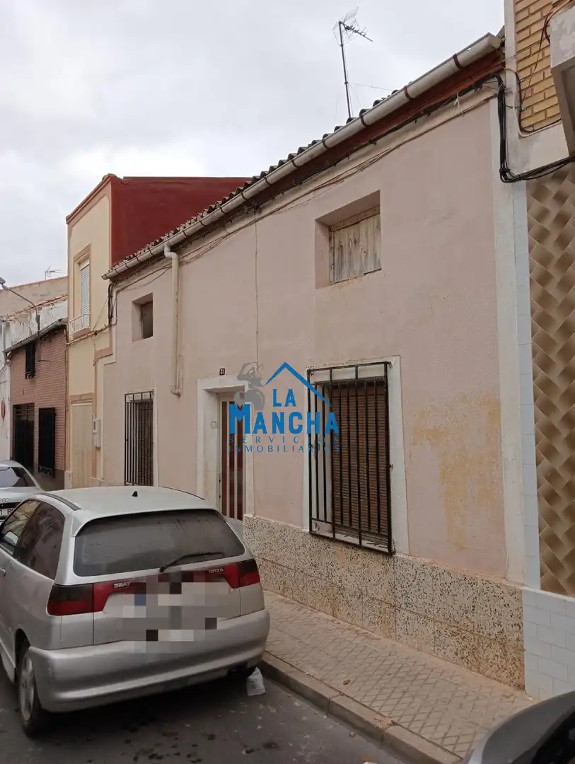 Außenansicht von Residential zum Verkauf in La Gineta