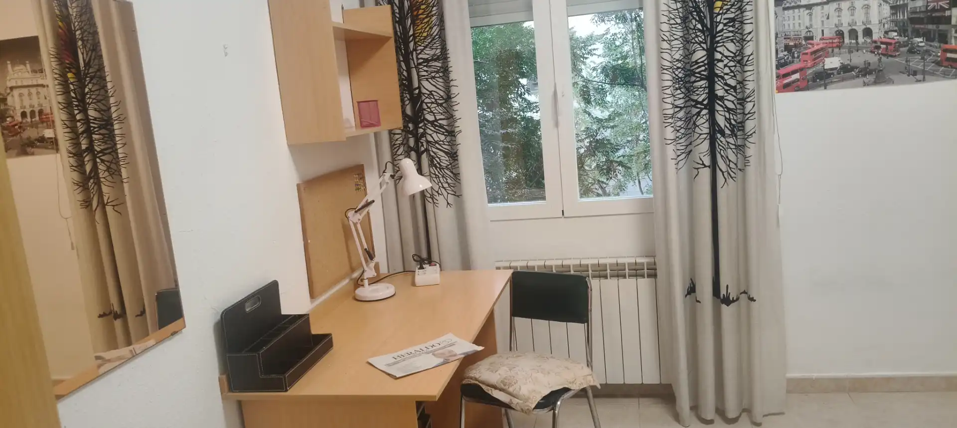 Habitación de Piso de alquiler en Zaragoza con Calefacción, Amueblado y Horno