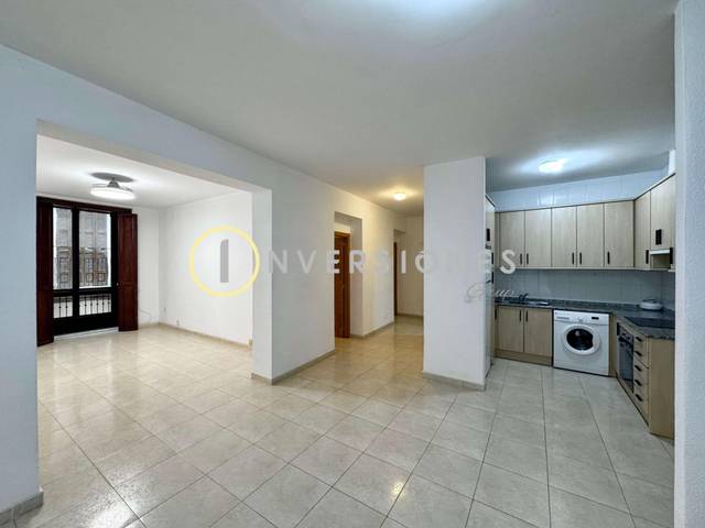 Piso en Venta en Carrer de Can Escursac en Sant Nicolau