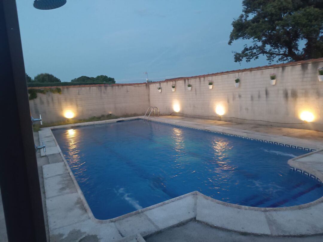 Piscina de Casa o chalet en venta en San Román de los Montes con Aire acondicionado y Calefacción