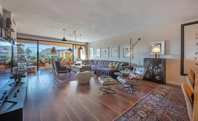 Living room of Attic for sale in Estepona  with Air Conditioner, Parquet flooring and Terrace