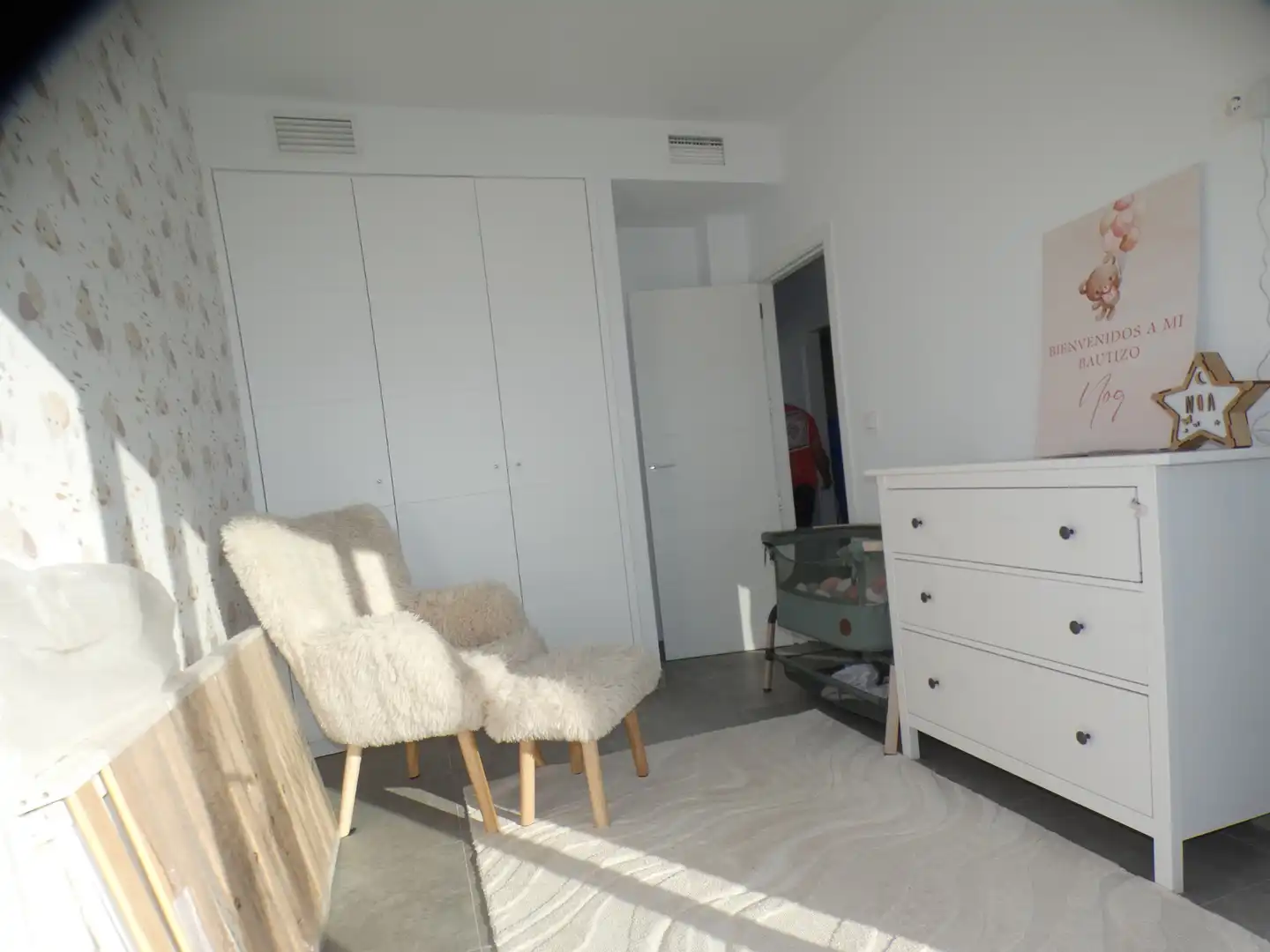 Habitación de Casa adosada en venta en San Pedro del Pinatar con Aire acondicionado, Calefacción y Jardín privado