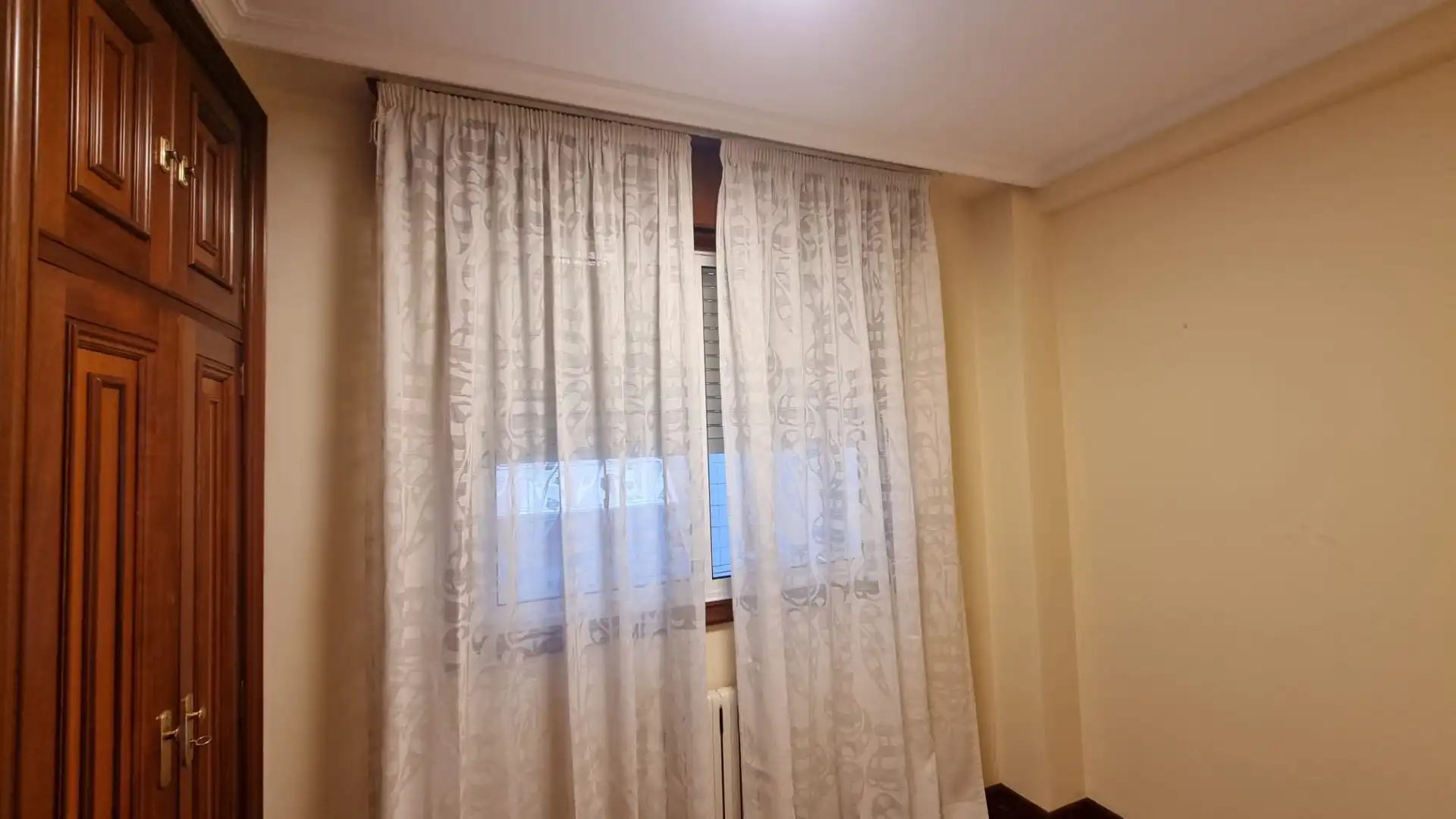 Bedroom of Flat for sale in Vigo   with Parquet flooring and Storage room