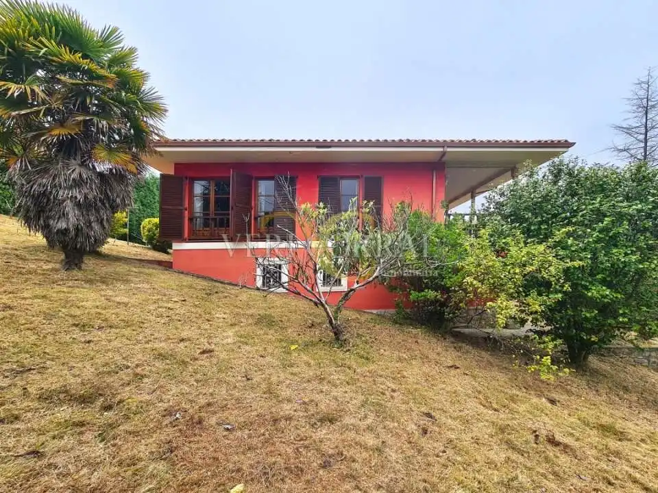 Houses for sale in San Juan de Piñera, Cudillero