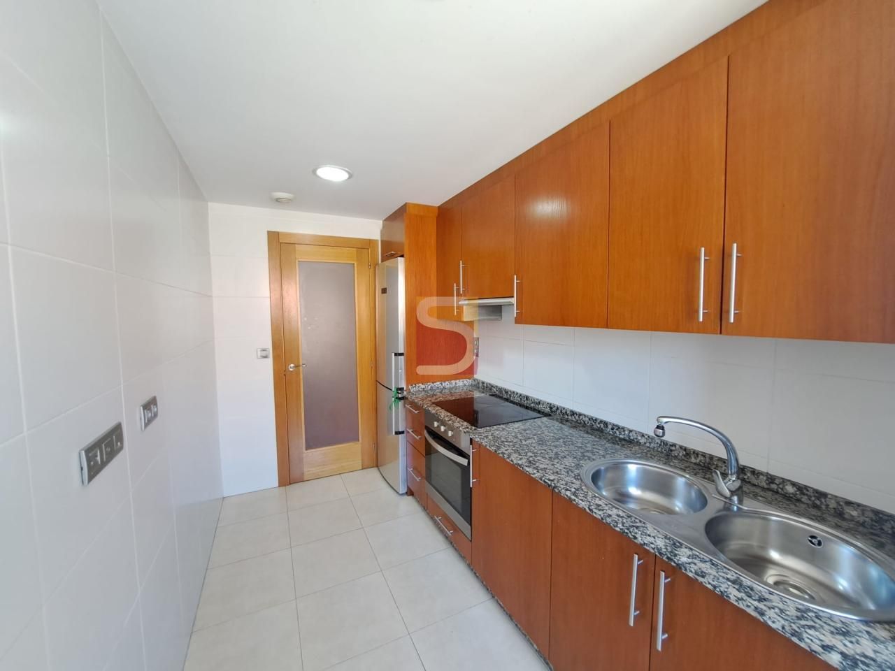 Kitchen of Flat to rent in Vigo   with Heating