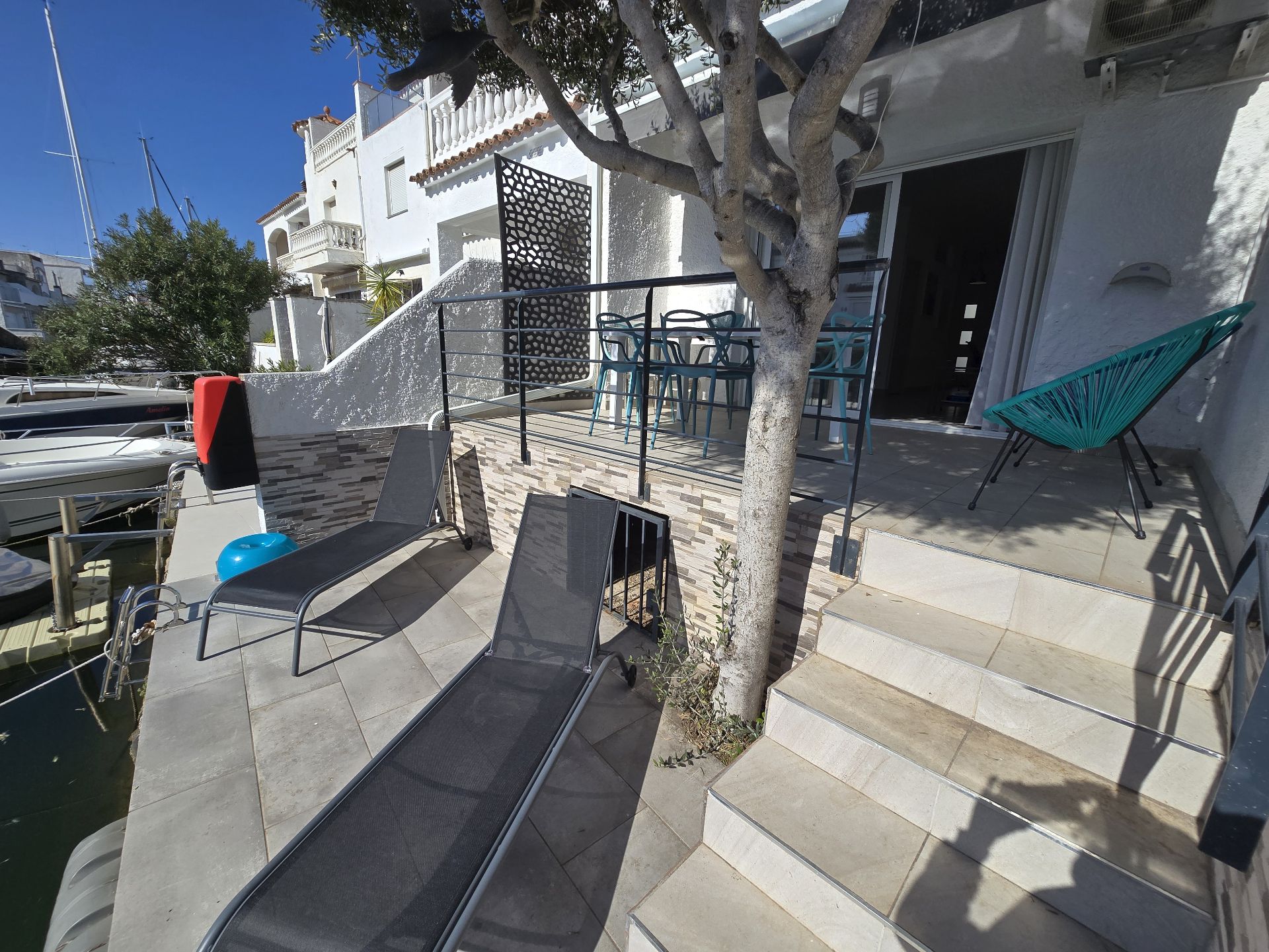 Terrassa de Casa adosada en venda en Empuriabrava amb Aire condicionat, Terrassa i Balcó