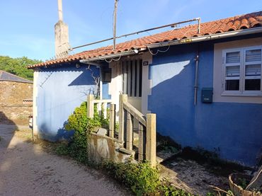 Casa amb jardí en venda a O Saviñao