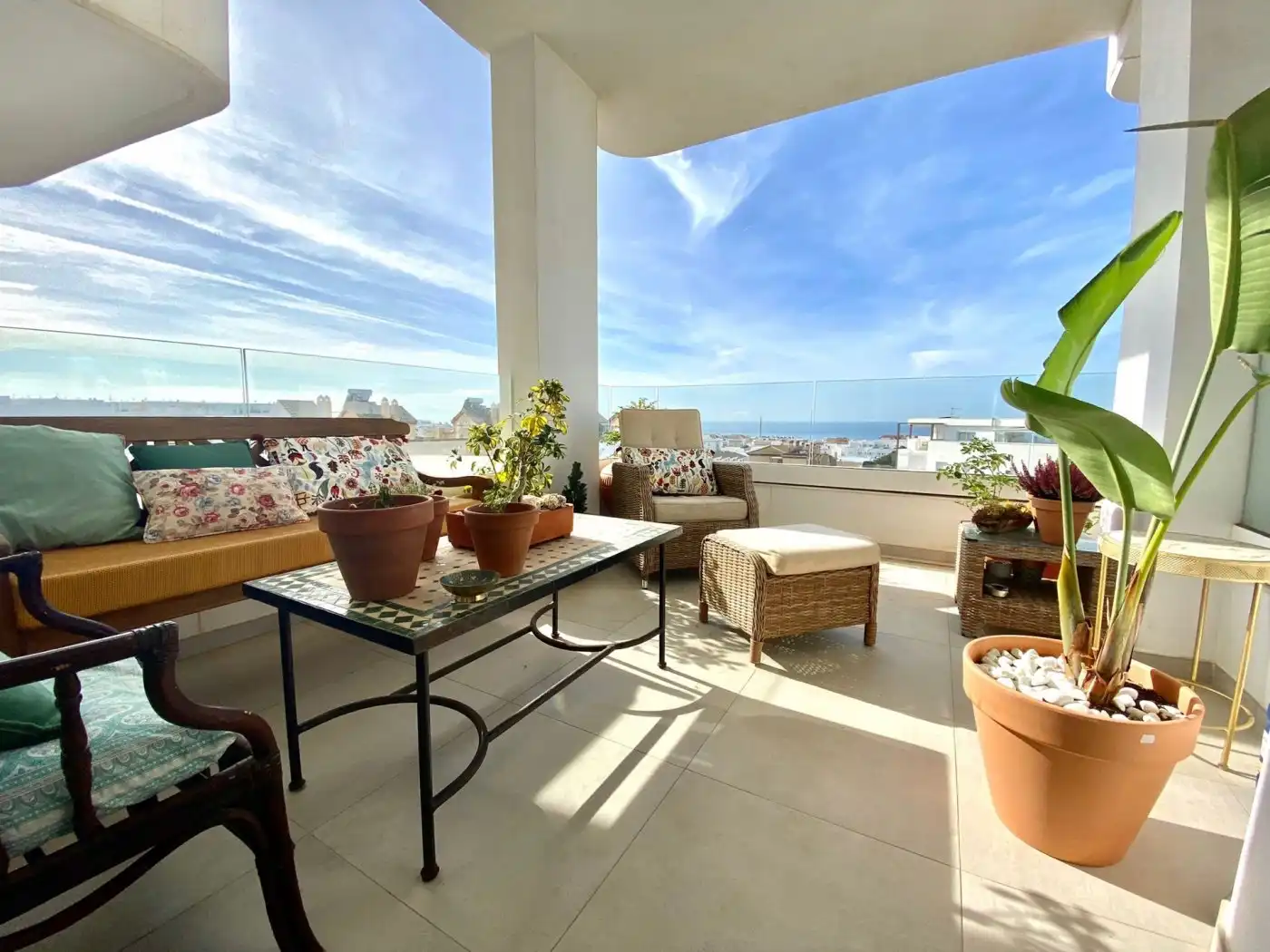 Flat with terrace for sale in Alfonso Fernández Coronel
