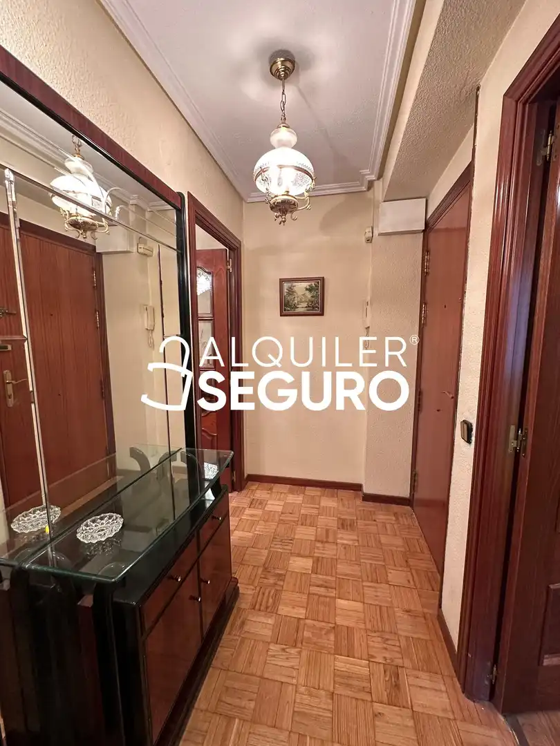 Piso de alquiler en San Blas
