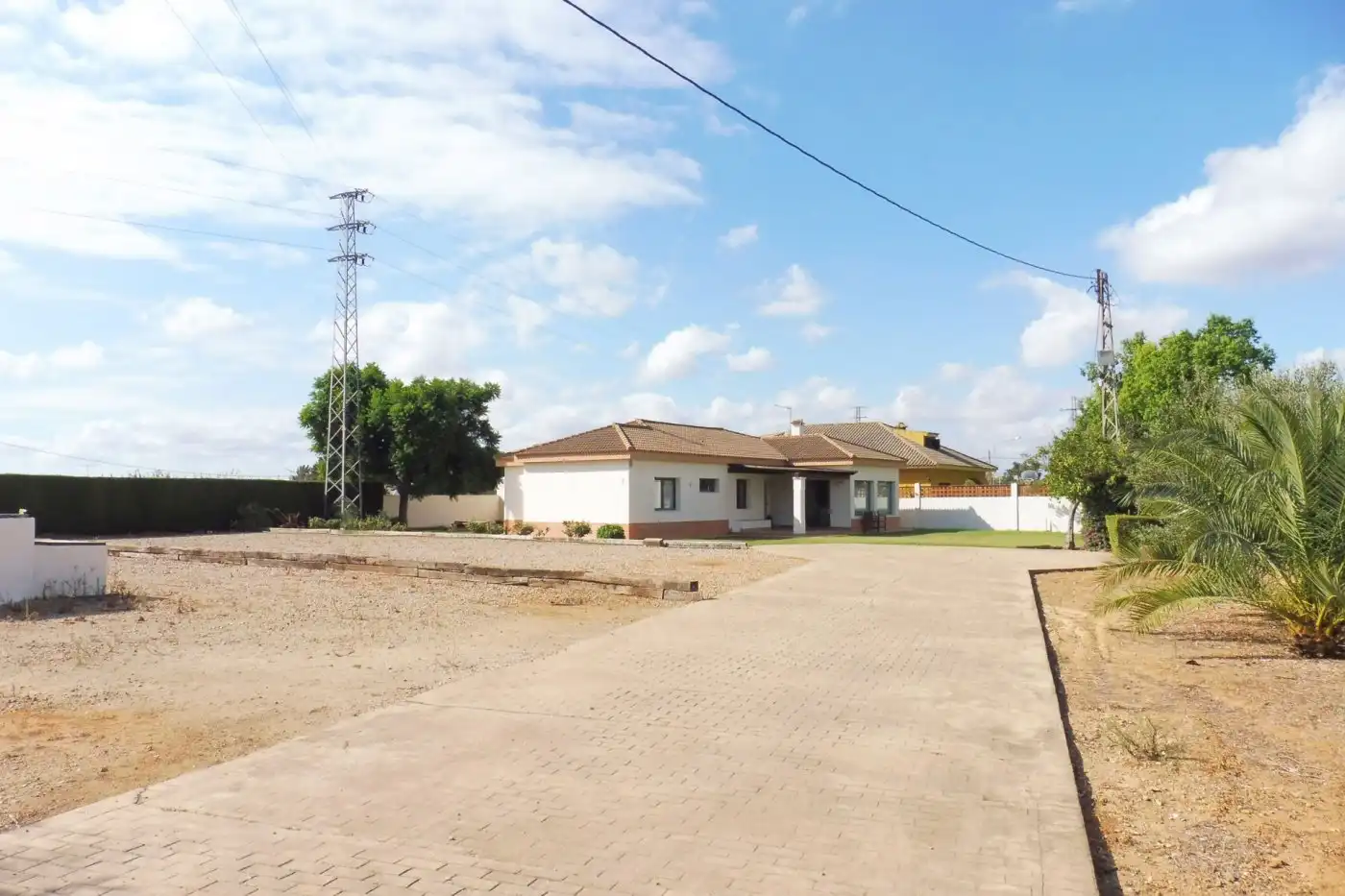 Chalet con jardín en venta en Sanlúcar la Mayor, imagen 46