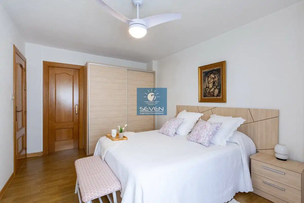 Apartament amb ascensor en venda a BIKINI 14, imagen 21