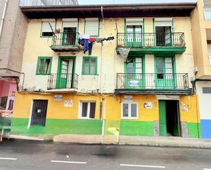 Vista exterior de Local en venda en Santoña