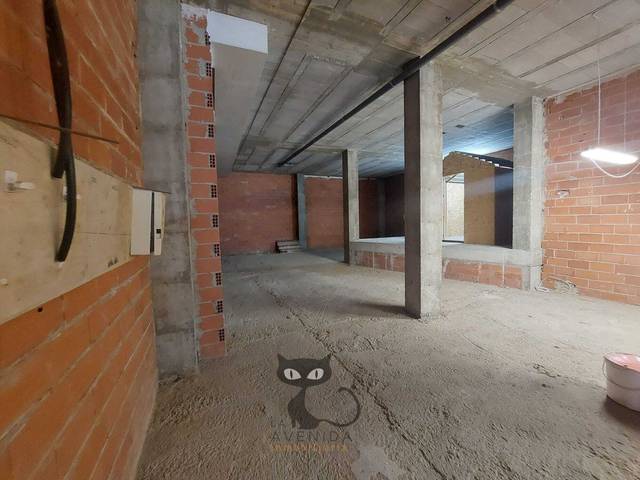 Local comercial en Venta en Massanassa